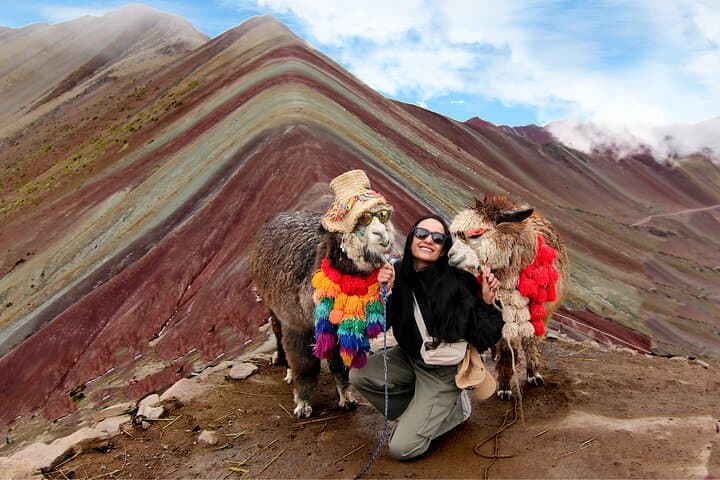 3-Day Sacred Valley, Machu Picchu & Rainbow Mountain Adventure
