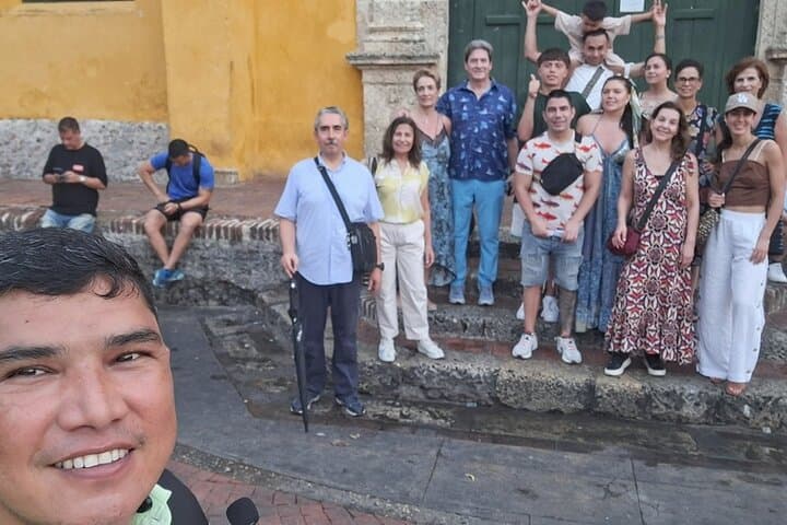 Walking Cartagena’s Old City: Walled-City History, Markets & Sunset Views photo 6