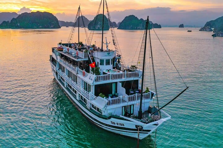 Oasis Bay Party Cruise: 3-Day, 2-Night Ha Long Bay & Cat Ba Adventure photo 3