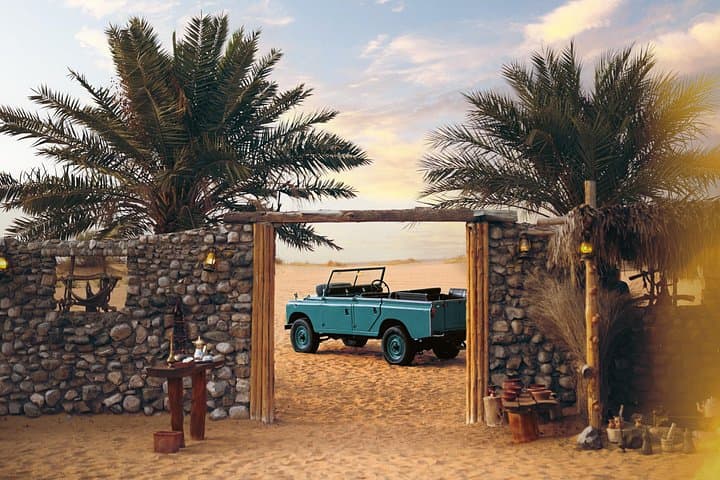 Heritage Desert Safari in Vintage Land Rover — Dubai Dinner & Falconry photo 1