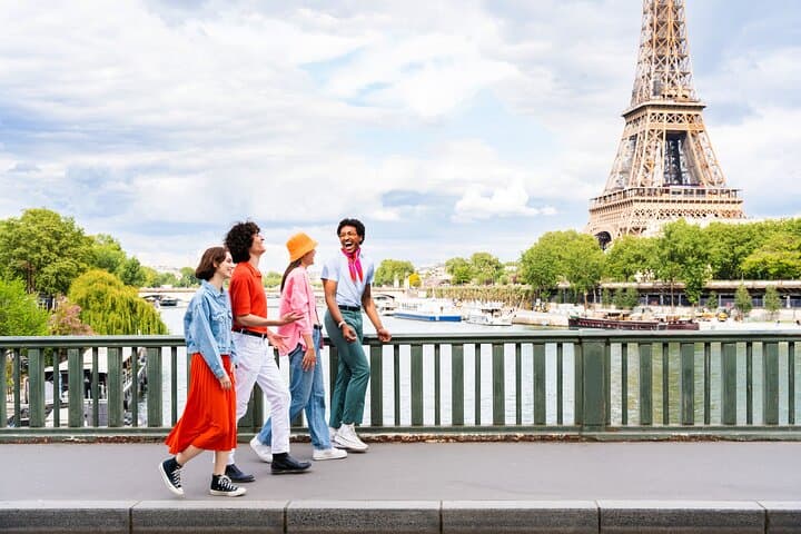 Half-Day Private Paris Tour: Eiffel Tower, Louvre, Notre-Dame & Saint-Germain Highlights