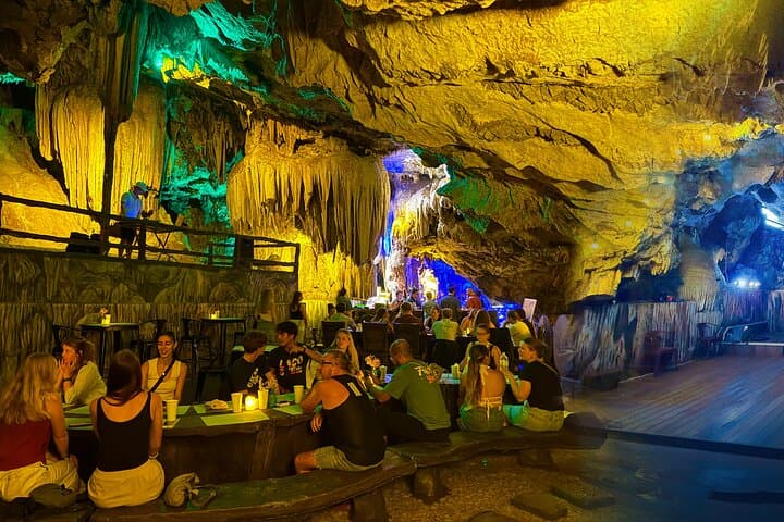 Lan Ha Bay 2-Day Catamaran: Kayak, Cycle Viet Hai & Paradise Cave Dinner
