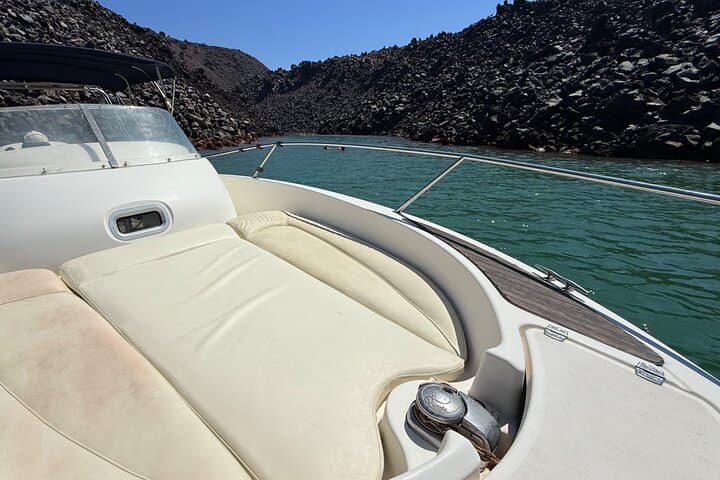 Private Santorini Volcano Boat Tour to Nea & Palea Kamení — Hot Springs, Snorkeling & Greek Cuisine photo 6