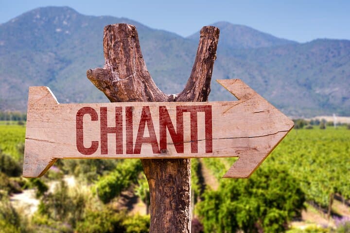 Half-Day Chianti Wine Tour from Florence to Monteriggioni & San Gimignano photo 3
