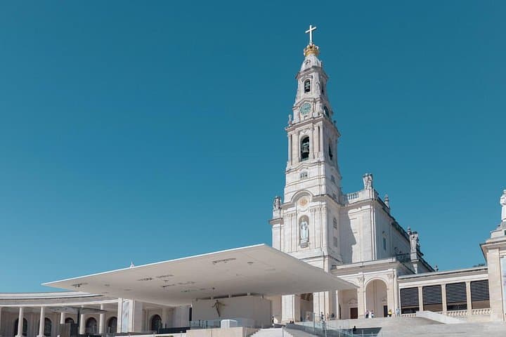 Half-Day Pilgrimage to Fátima Sanctuary and Little Shepherds' Village from Lisbon