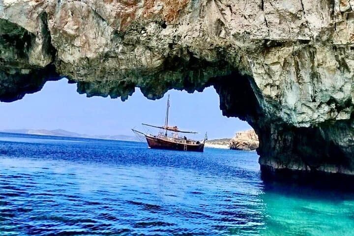 Pirate Caves & Blue Lagoon Boat Trip in Paros: Snorkel, Swim, Sip Local Wine photo 6