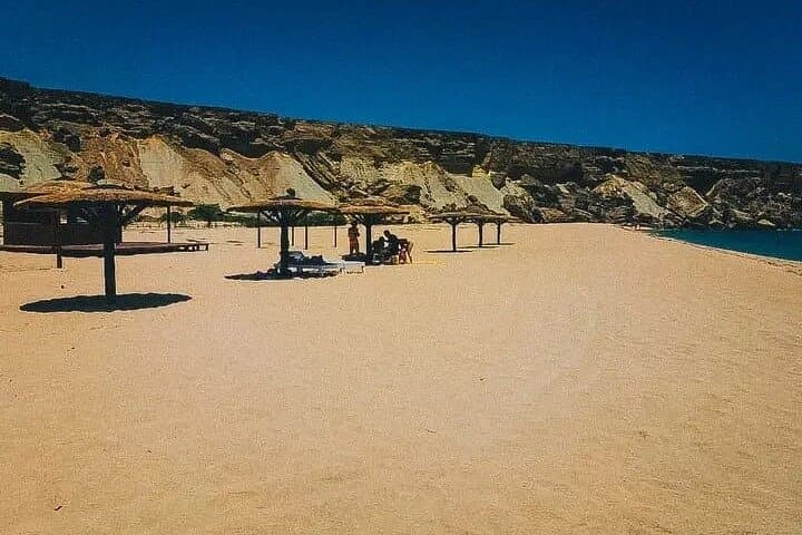 Mussulo Island Tour: Beaches, Boat Rides and Angolan Seafood Experience photo 4