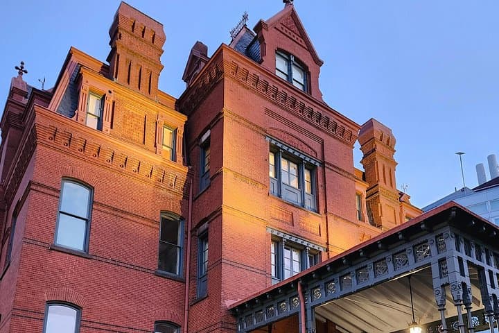 Dupont Circle After Dark: Gilded-Age Mansions & Dark Histories Walking Tour photo 3