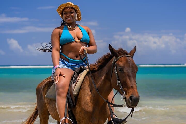Float, Raft and Ride: River Tubing to Sea-Entry Horseback in Jamaica photo 4