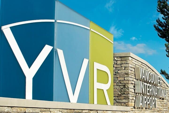 Private Group Transfer To/From Vancouver International Airport (YVR) photo 4