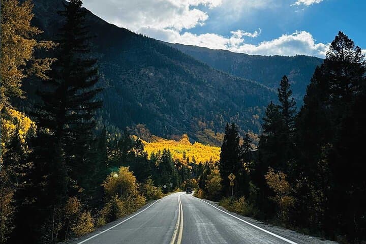 Denver to Breckenridge: Continental Divide Day Trip via Loveland Pass & Red Rocks photo 3