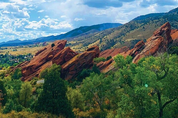 Red Rocks & Beyond: Private Denver Foothills Tour to Red Rocks, Lookout Mountain & Golden