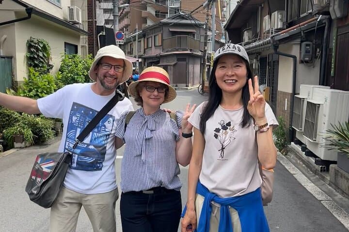 Osaka Hidden Gems Walking Tour: Nakazakicho, Tenjinbashi & Shitennōji photo 2