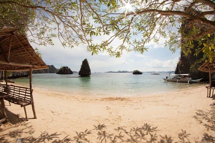 Explore Coron, Palawan: 10-Day Island Ecotour with Snorkeling, Kayaking & Wreck Dives photo 3