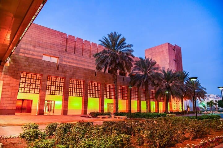 Discover Riyadh Half-Day Signature Tour: National Museum & Murabba Palace