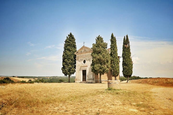 Ferrari Tour of Tuscany: Scenic Drives Through Chianti & Val d'Orcia photo 2
