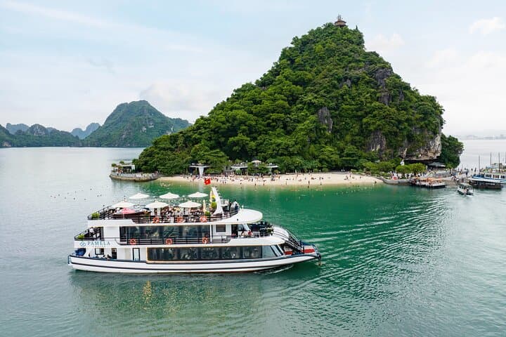 Pamela 5-Star Day Cruise: Sail Ha Long Bay's Limestone Labyrinth photo 2