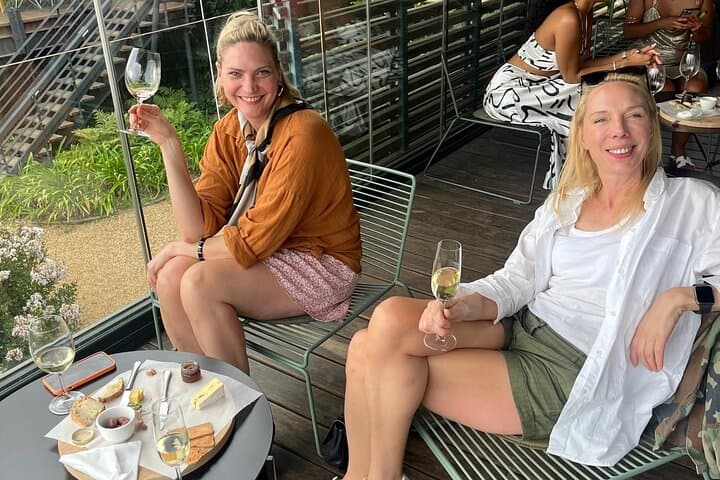 Private Full-Day Cape Winelands Wine Tasting Tour (Stellenbosch) photo 2