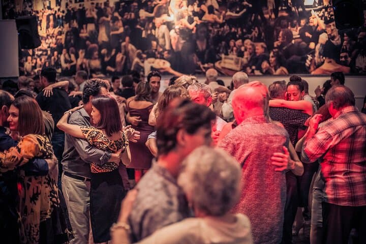 Buenos Aires Milonga: Small-Group Tango Lesson & Authentic Milonga Experience