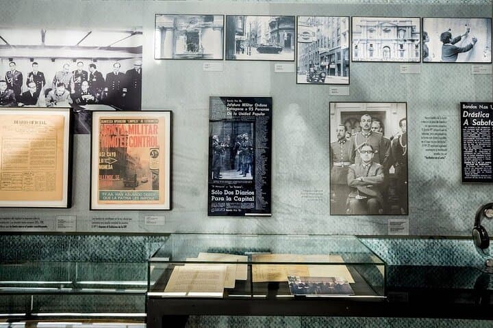 Memory Tour Santiago: Human Rights Route & Museum of Memory Experience photo 4