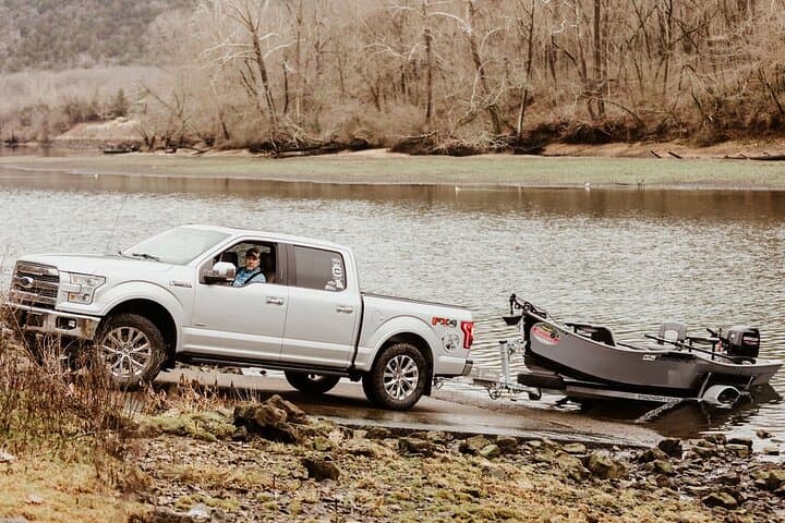 Half-Day Power Drift Boat Trips on Lake Taneycomo — Guided Trout Fishing Near Branson photo 6