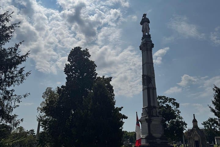 Inside Nashville's Historic Cemeteries: Private Luxury Tour Through Music City's Past photo 4