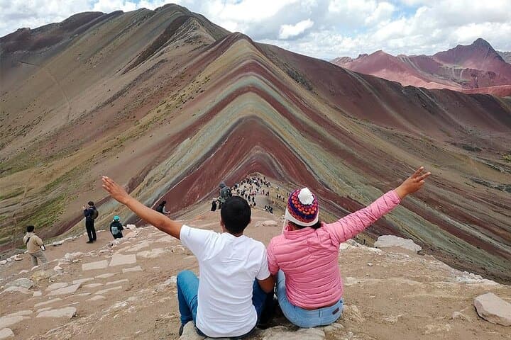 Rainbow Mountain Day Hike from Cusco: Vinicunca & Red Valley Viewpoint