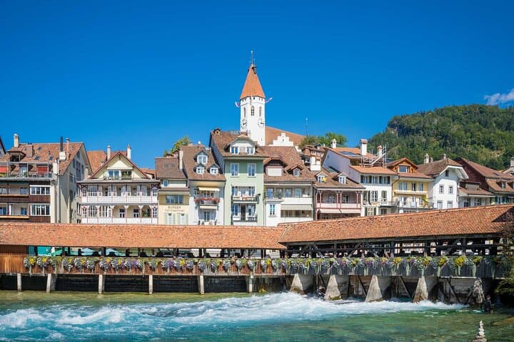 Lucerne Day Trip: Thun, St. Beatus Caves & Lake Thun Cruise with Tasting photo 3