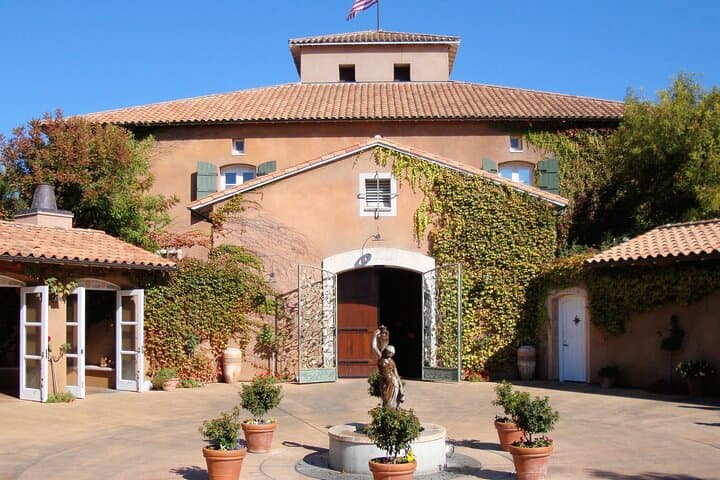 San Francisco to Sonoma Private 6-Hour Wine Tour — Up to 6 Guests