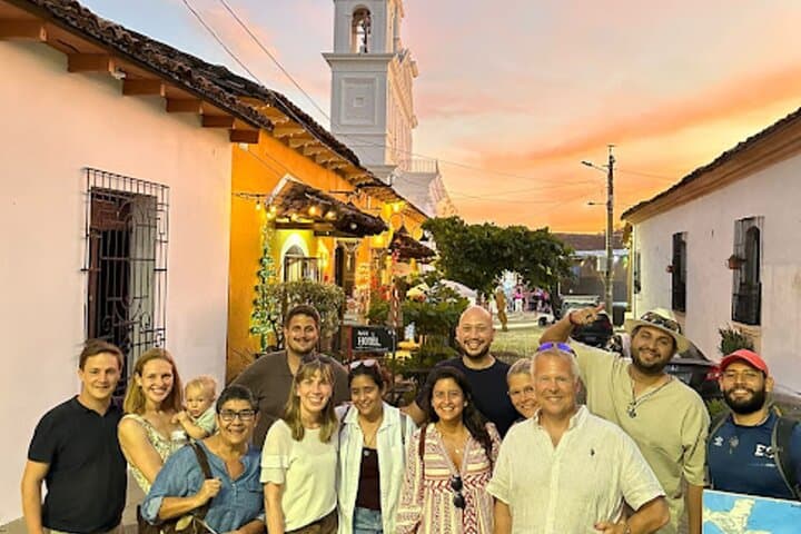 Suchitoto & Cihuatán Rum Tasting: Colonial Town Walk and Distillery Tour