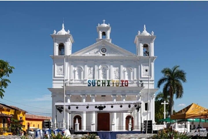 Suchitoto & Cihuatán Rum Tasting: Colonial Town Walk and Distillery Tour photo 3