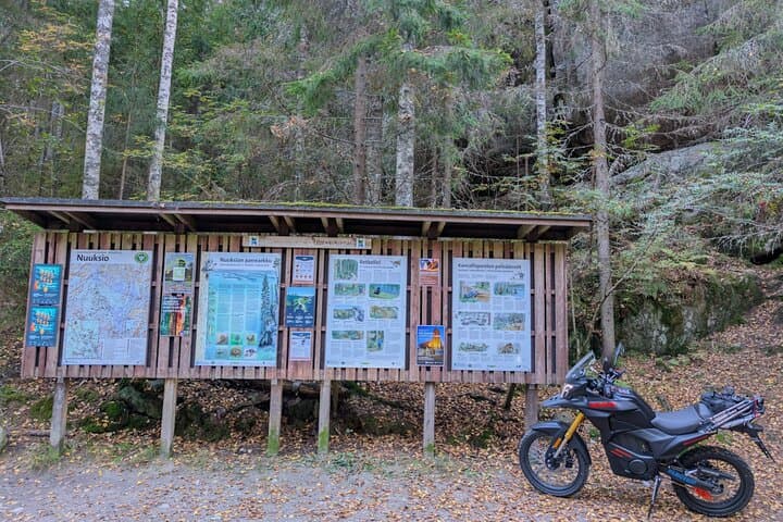 Electric Moto Adventure: Helsinki to Nuuksio National Park Day Ride photo 3