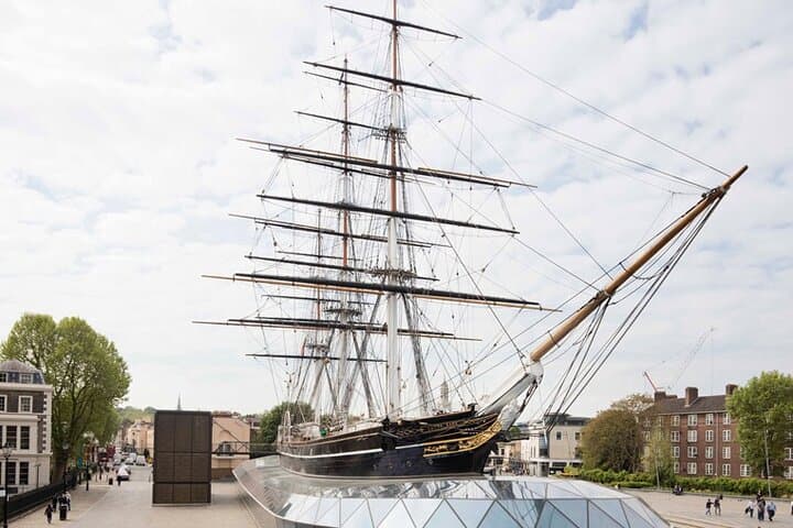 Royal Greenwich Immersion Tour: Market, Meridian & Cream Tea Experience photo 3