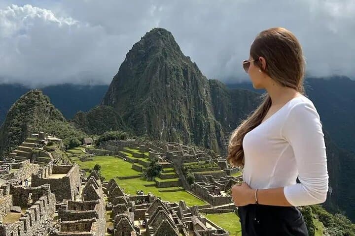 2-Day Short Inca Trail: Private Guided Trek to Machu Picchu