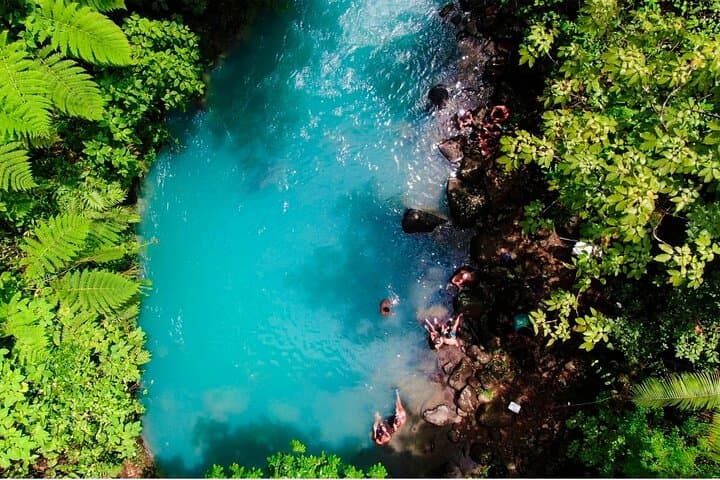 Rio Celeste Swimming Hole Trail: Blue-Water Swim Near La Fortuna photo 5