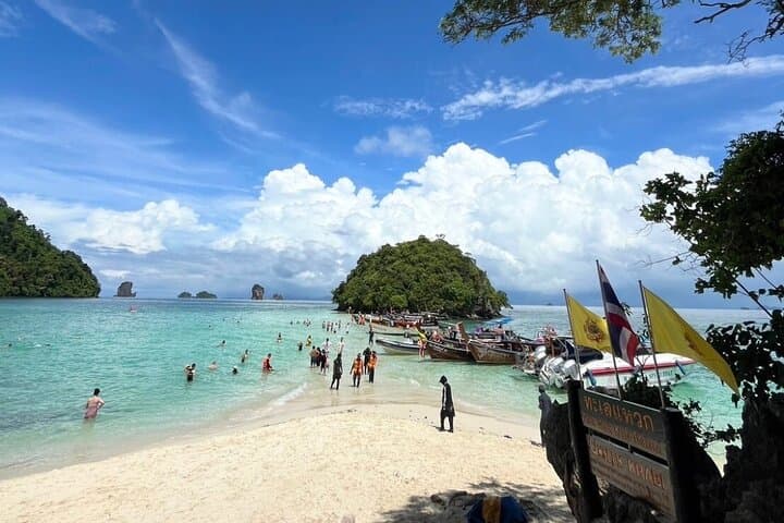 Krabi Early-Bird Phi Phi & 4-Islands Speedboat Adventure Tour photo 4