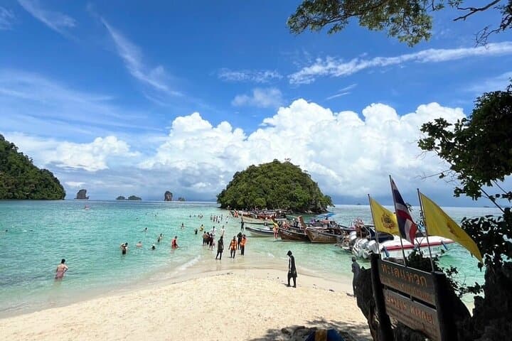 Krabi 4-Island Speedboat Day Trip — Snorkel Chicken, Tup & White Beach photo 4