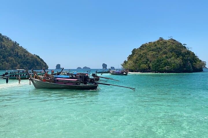 Krabi 4-Island Speedboat Day Trip — Snorkel Chicken, Tup & White Beach photo 6
