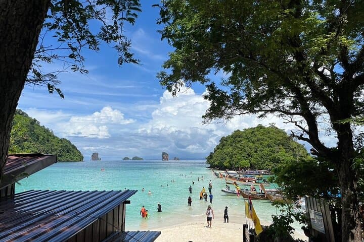 Krabi 7-Island Sunset Speedboat: Railay, Poda & Bioluminescent Night Swim photo 4
