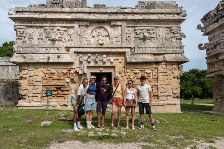 Sunrise at Chichen Itza and Three Cenotes: Day Tour from Valladolid