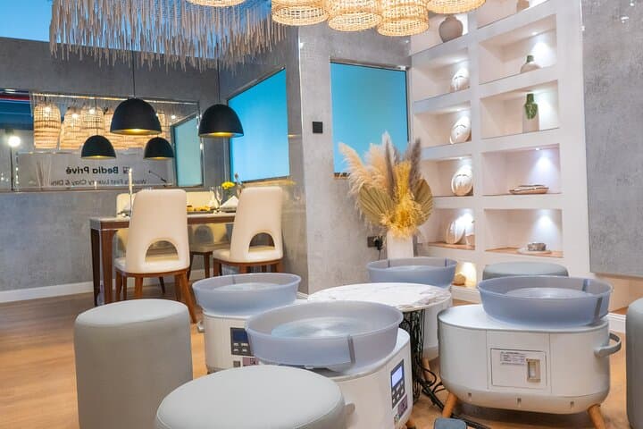 Dubai Luxury Clay and Dining Experience: Private Pottery Workshop & Grazing