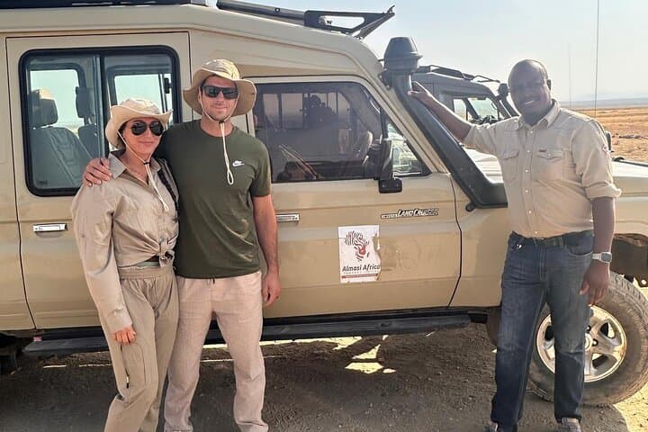 6-Day Serengeti Fly-In Safari and Zanzibar Beach Escape photo 2