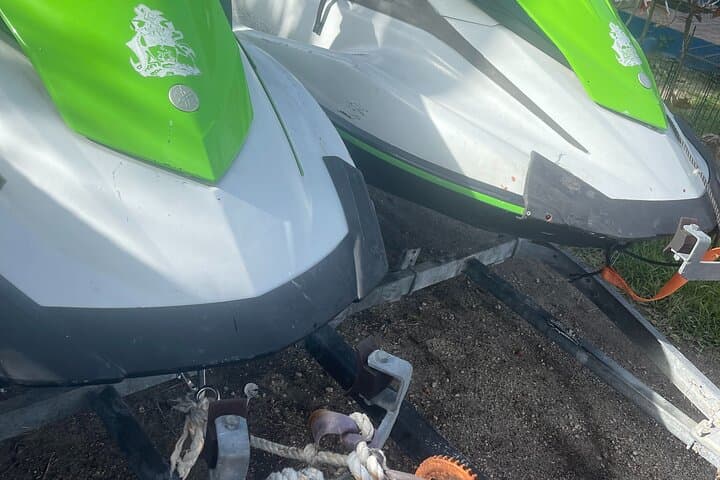 Nassau Paradise Jet Ski Adventure: WaveRunner Tours & Hidden Coves photo 4