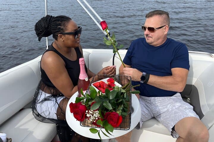 Private Romantic Boat Charter in Miami: Couples' Champagne Cruise