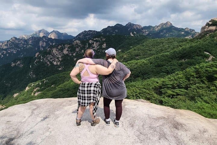 Guided Hike Bukhansan National Park: Euisangbong Ridge, Baekundae & Bukhansanseong Fortress photo 3