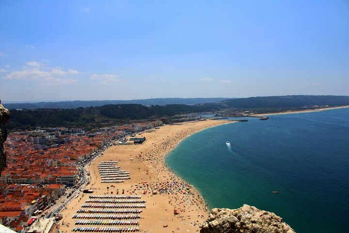 Óbidos Castle, Ginjinha & Nazaré Big Waves Day Trip from Lisbon photo 6
