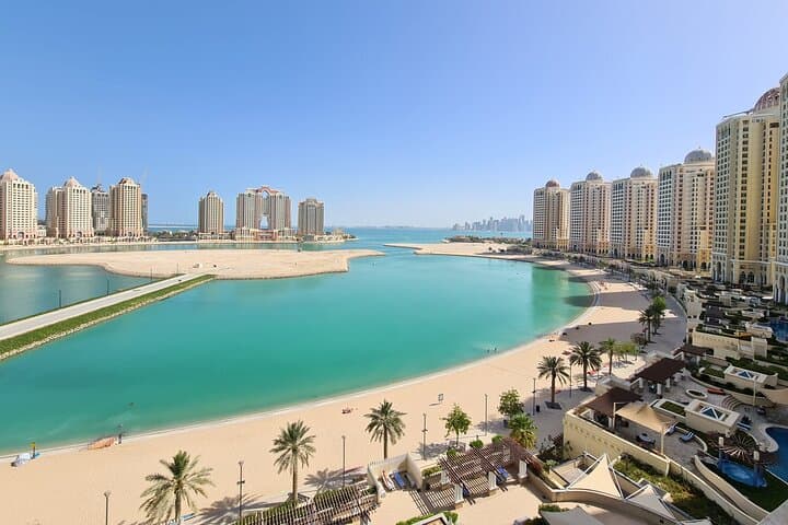 Doha City Tour: Explore Landmarks, Culture & Corniche Highlights