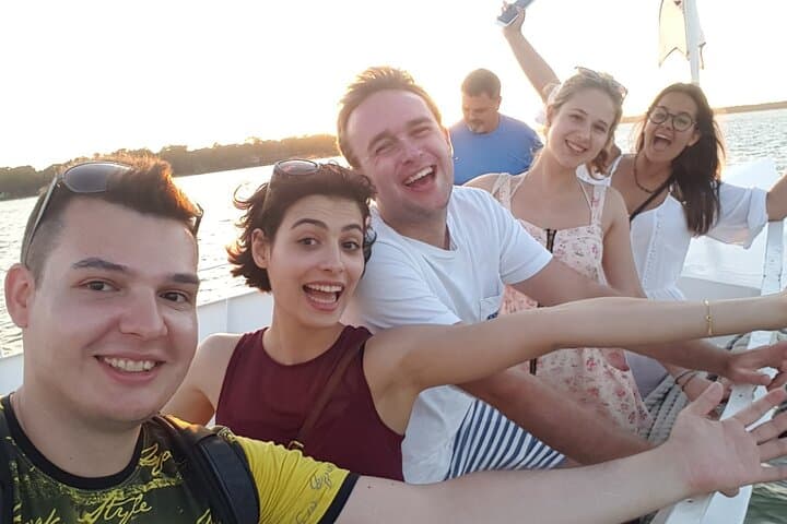 Hilton Head Ocean Dolphin Cruise — Vagabond Dolphin Watching from Harbour Town photo 2