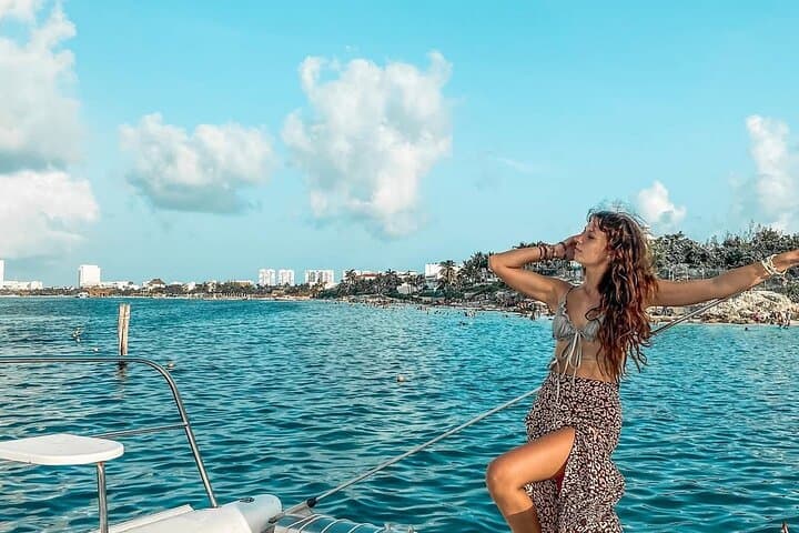 Isla Mujeres Catamaran Snorkel, Spinnaker Ride & Beach Club Lunch from Cancun photo 2