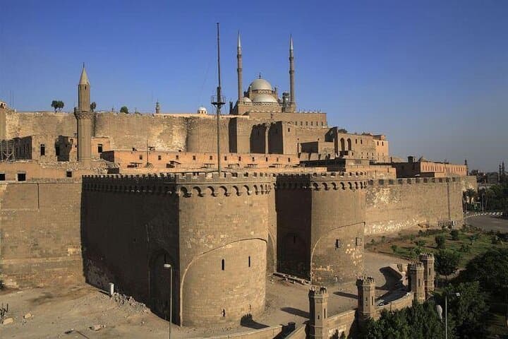 Full-Day Cairo Tour: Egyptian Museum, Saladin's Citadel & Old Cairo with Lunch